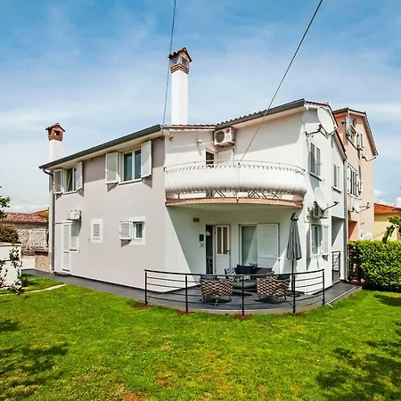 Apartment Margita Rovinj Zewnętrze zdjęcie